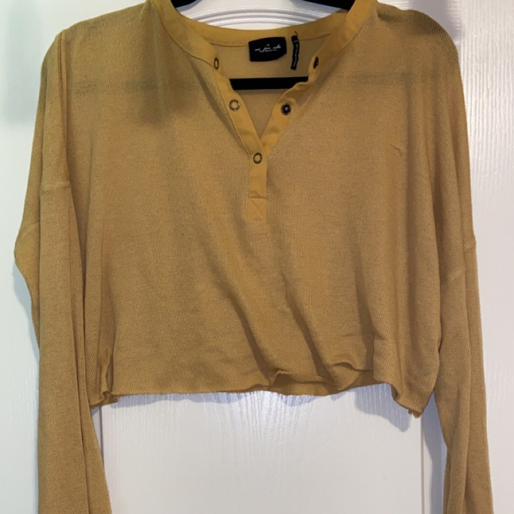 cropped long sleeve!